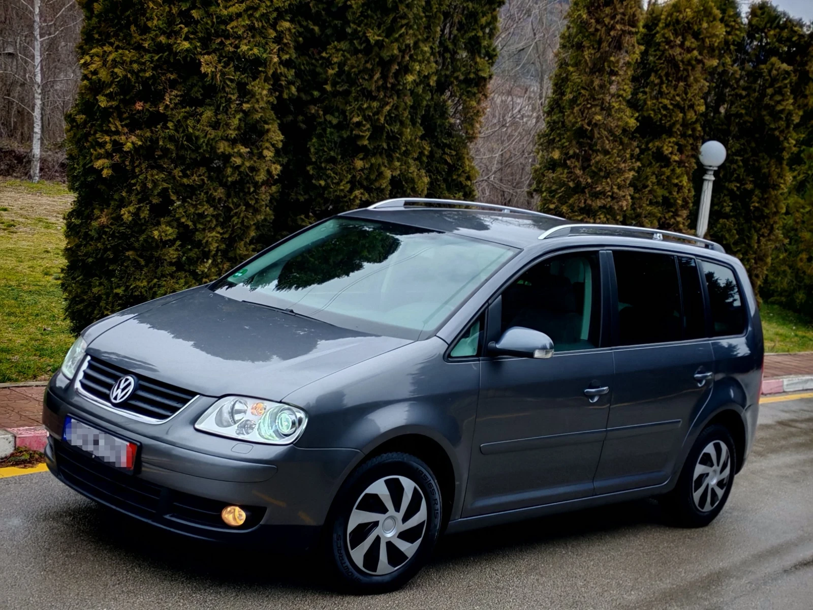 VW Touran 2.0TDI(140)* HIGHLINE* XENON* ��� ����*  | Mobile.bg � ����������� 3