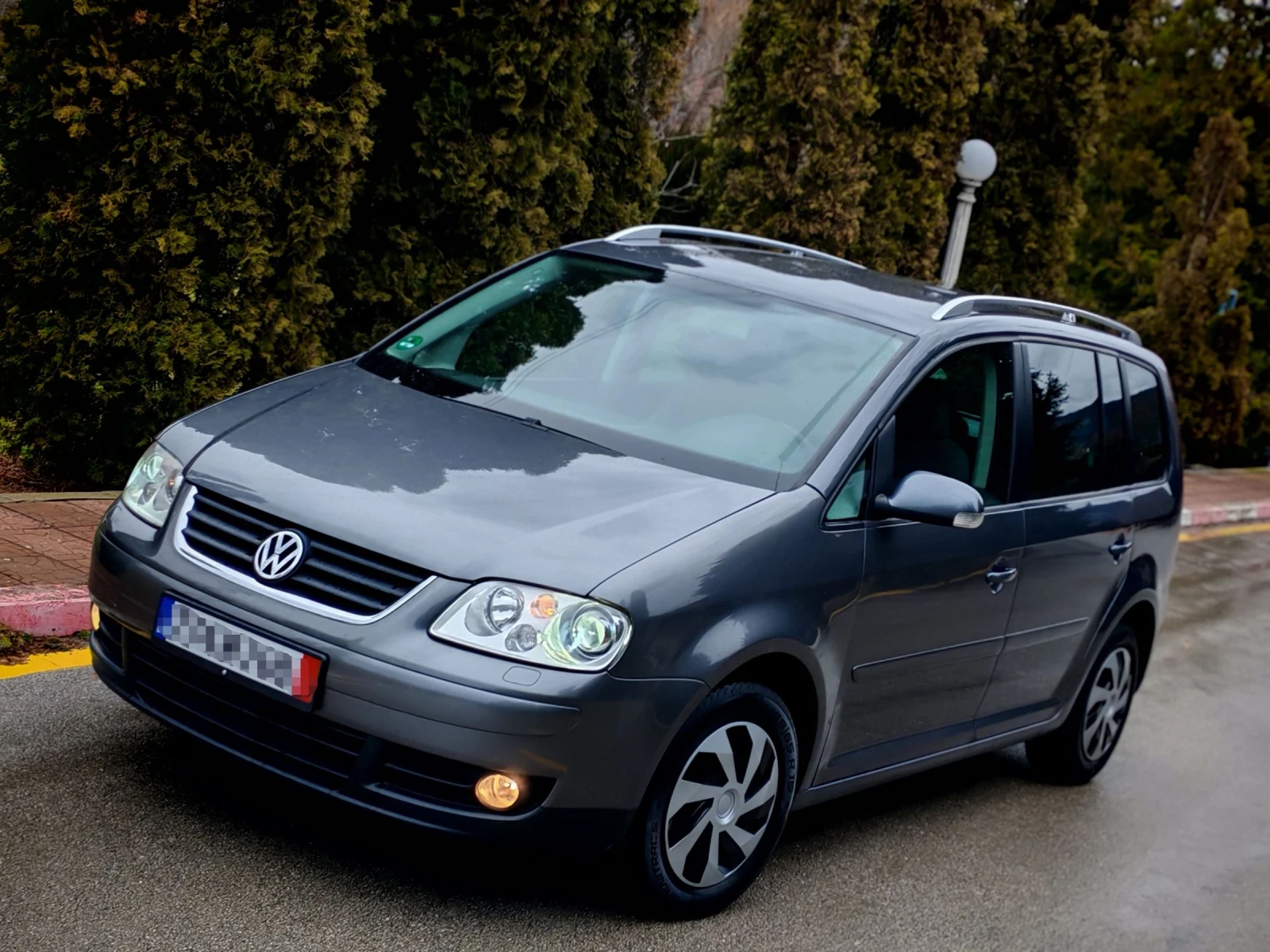 VW Touran 2.0TDI(140)* HIGHLINE* XENON* ��� ����*  | Mobile.bg � ����������� 2