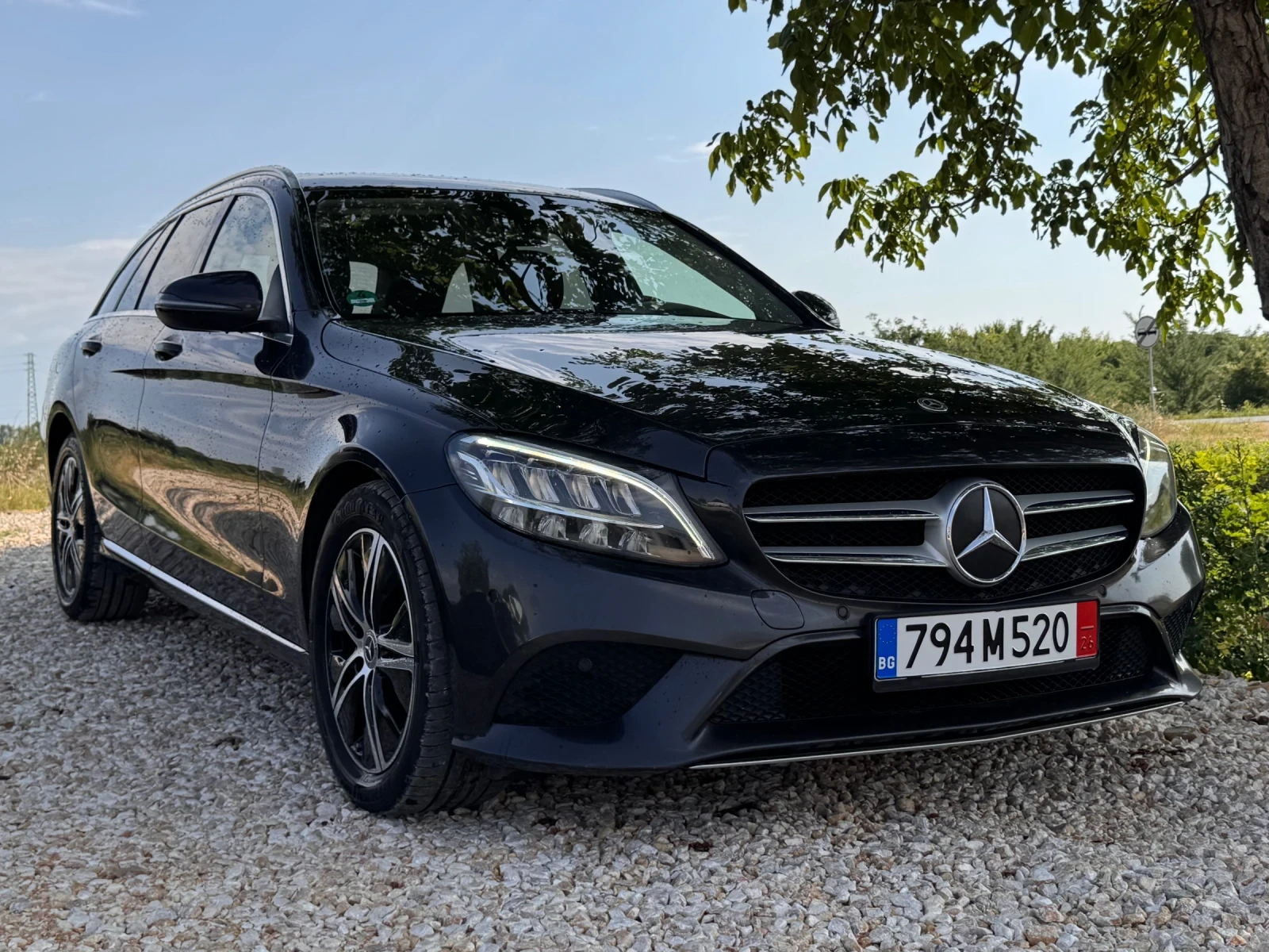 Mercedes-Benz C 220 d 194HP/9G/LED/NAVI/DSTR/CAM/KEYLESS, снимка 3 - Автомобили и джипове - 55327336