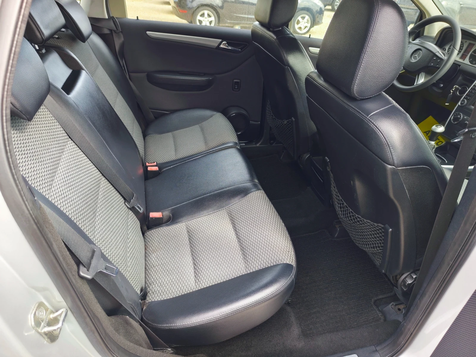 Mercedes-Benz B 200 В200, снимка 14 - Автомобили и джипове - 53969879