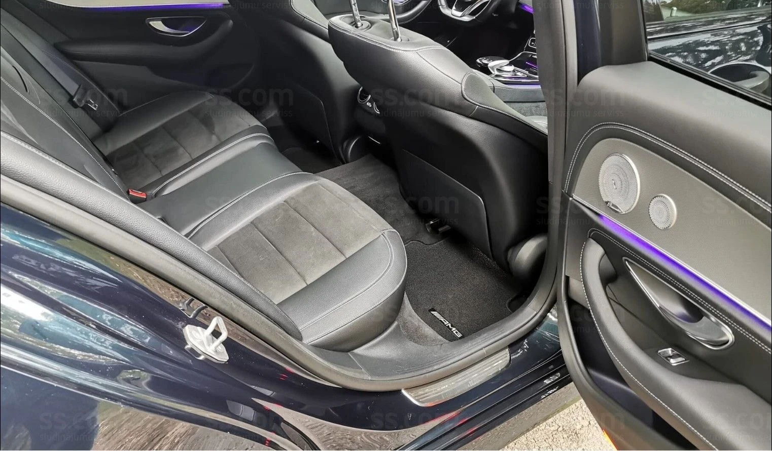 Mercedes-Benz E 350 AMG W213, Head Up, Burmester, Вакуум на Вратите, снимка 13 - Автомобили и джипове - 54138255