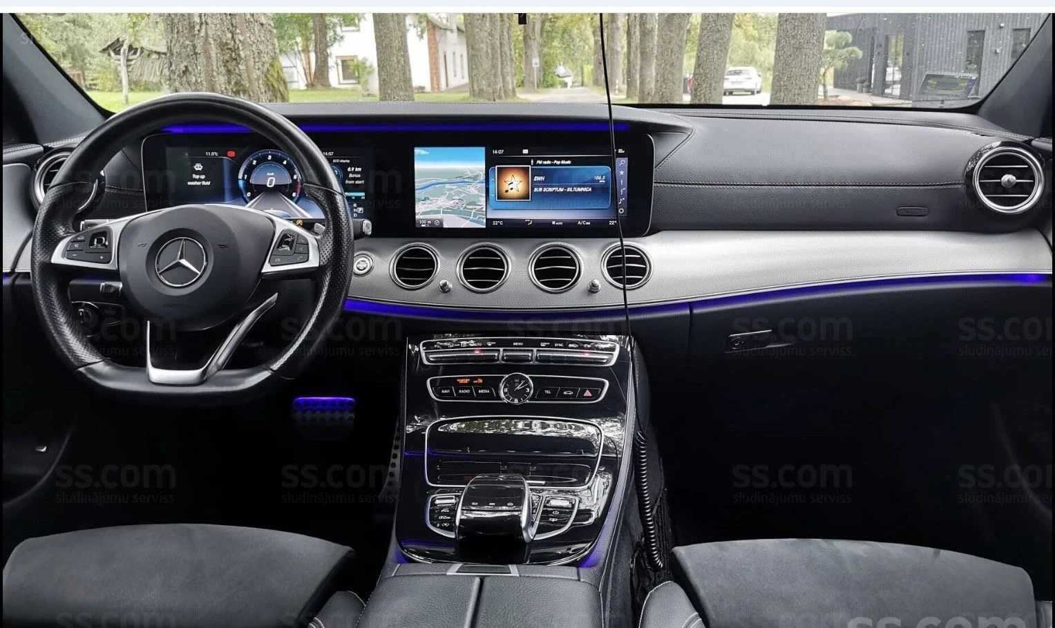 Mercedes-Benz E 350 AMG W213, Head Up, Burmester, Вакуум на Вратите, снимка 9 - Автомобили и джипове - 54138255