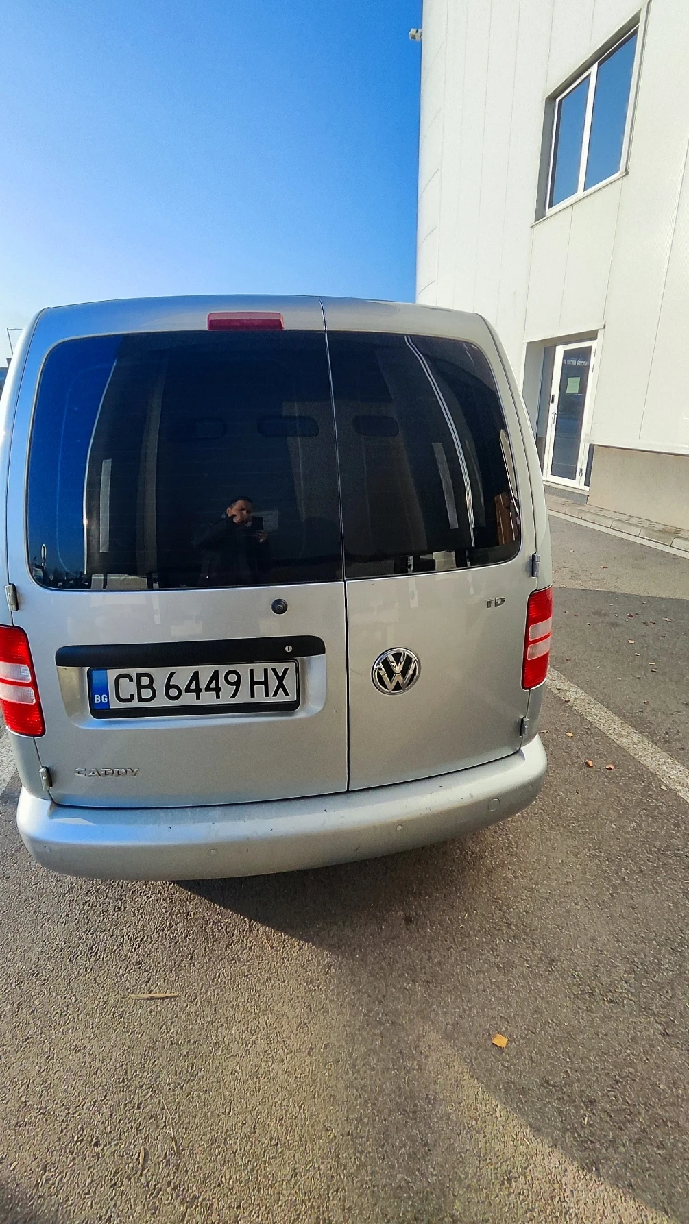 VW Caddy 1.6 TDI 138, снимка 5 - Автомобили и джипове - 54484074