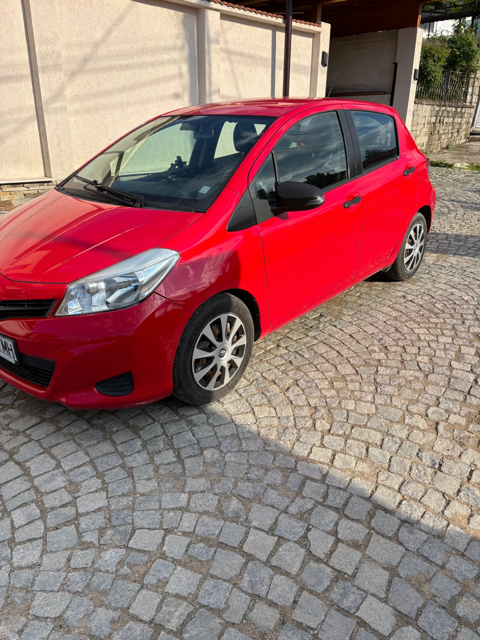 Toyota Yaris 1.3, снимка 4 - Автомобили и джипове - 54754553