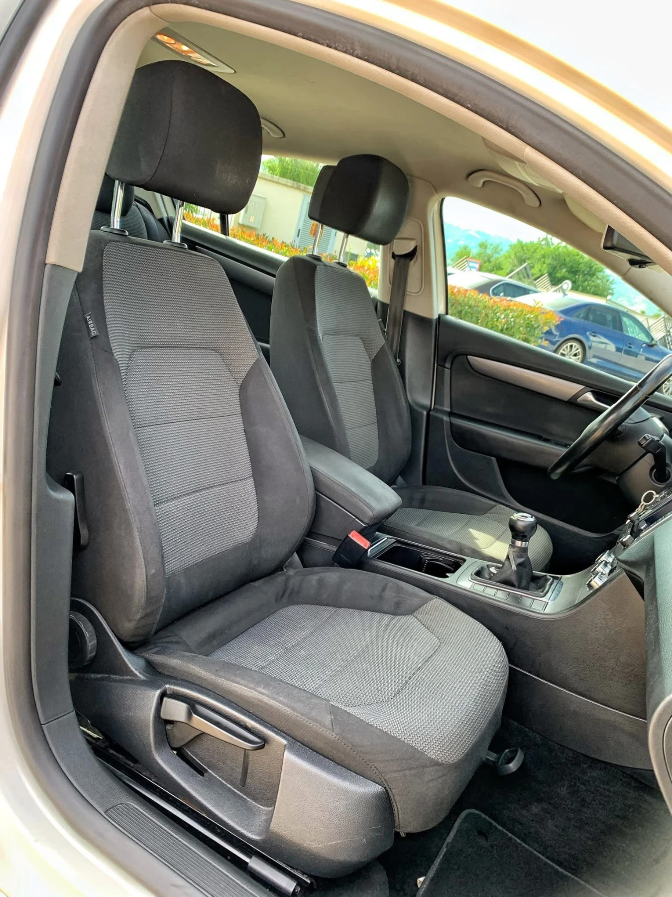 VW Passat CNG , снимка 15 - Автомобили и джипове - 54933663