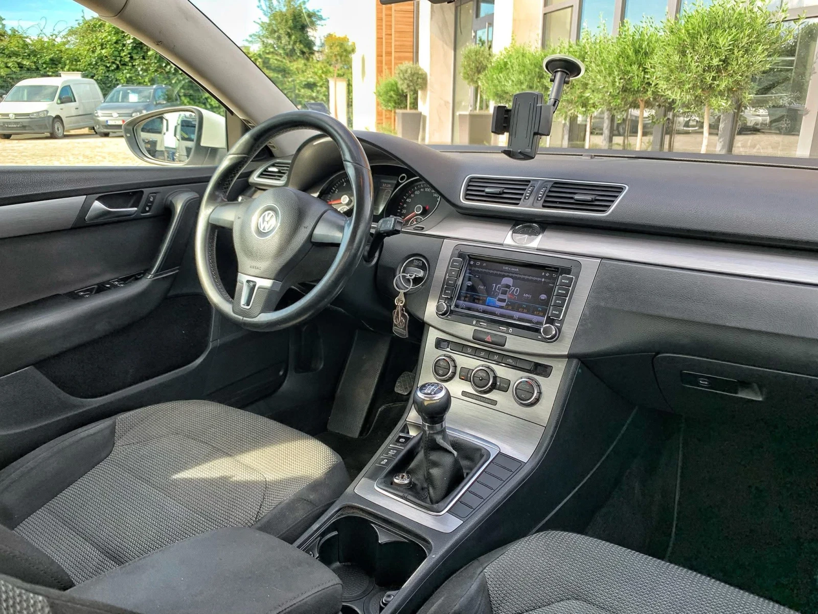 VW Passat CNG , снимка 14 - Автомобили и джипове - 54933663