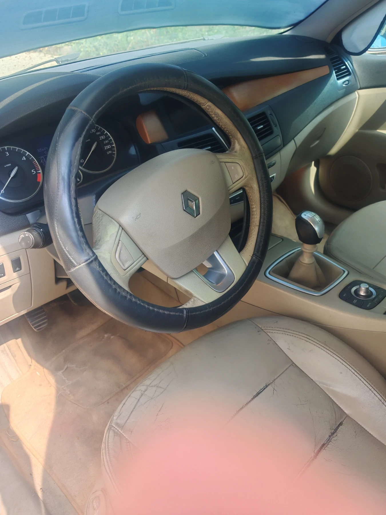 Renault Laguna, снимка 4 - Автомобили и джипове - 55351583