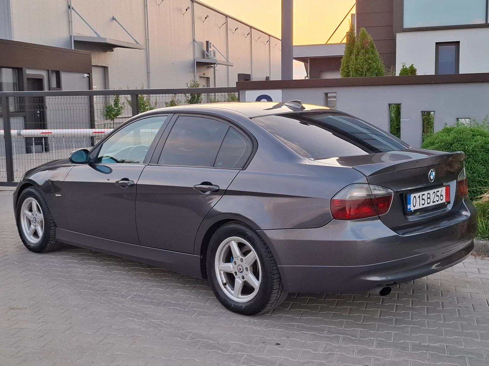 BMW 320 2.0D* (163кс)* NAVI* КОJA* НОВ ВНОС* , снимка 7 - Автомобили и джипове - 55767977