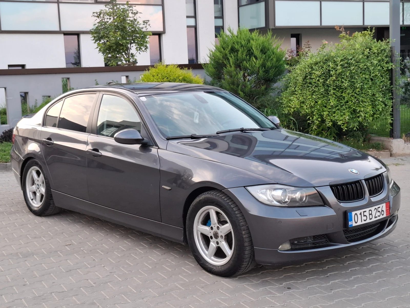 BMW 320 2.0D* (163кс)* NAVI* КОJA* НОВ ВНОС* , снимка 13 - Автомобили и джипове - 55767977