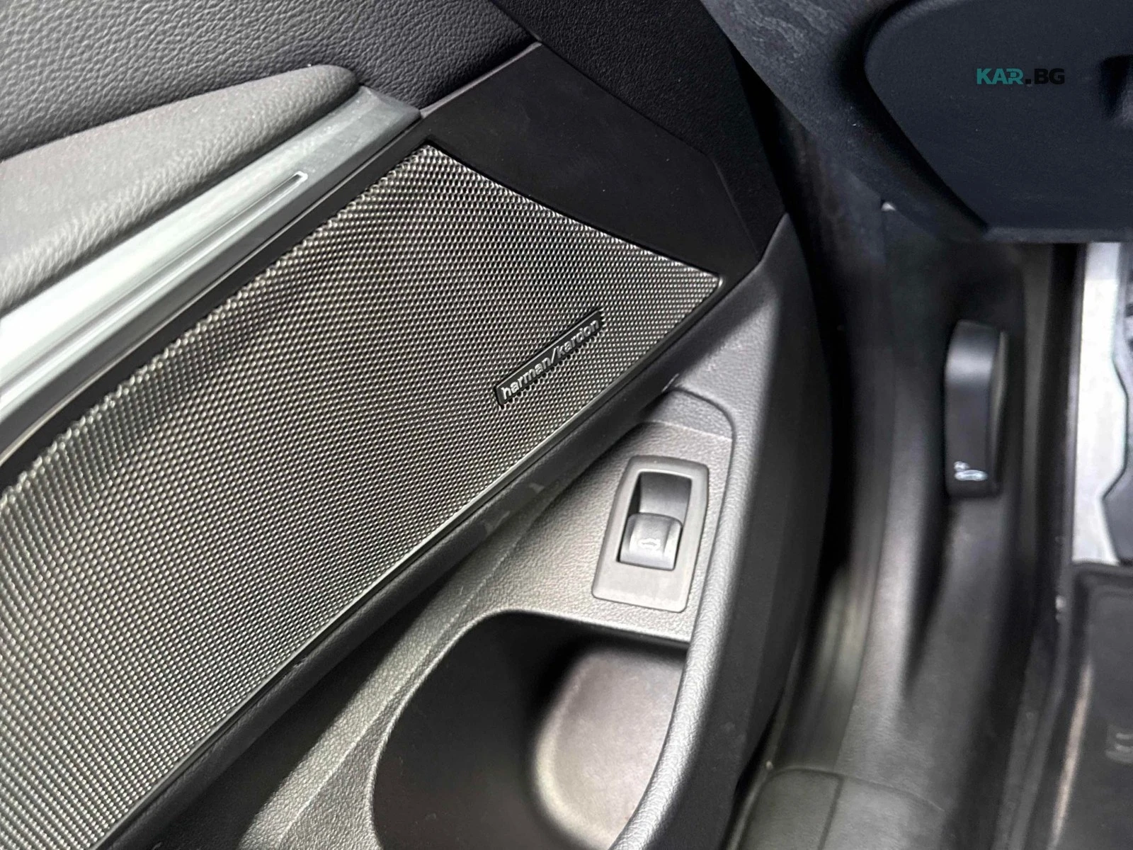 BMW 340 xDrive Premium EnhancedАвтокредит Цена до България, снимка 10 - Автомобили и джипове - 55817805