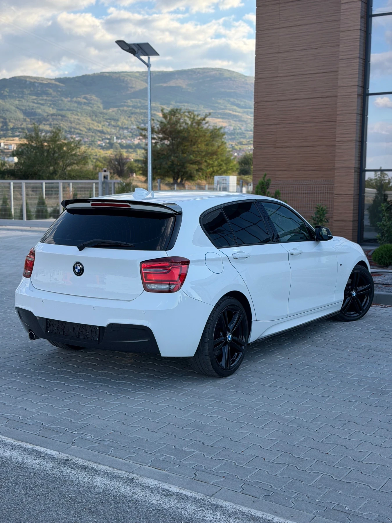 BMW 120 М-Performance 184к.с Сервизна история, снимка 6 - Автомобили и джипове - 56300095