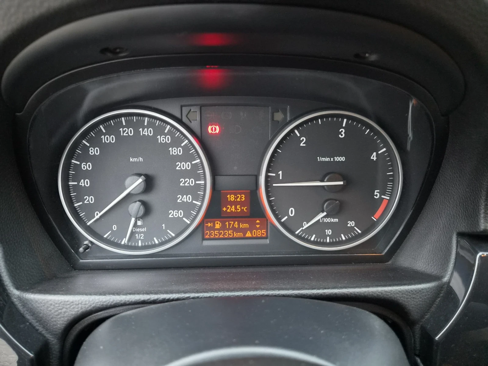BMW 320 X-drive, снимка 12 - Автомобили и джипове - 56439441