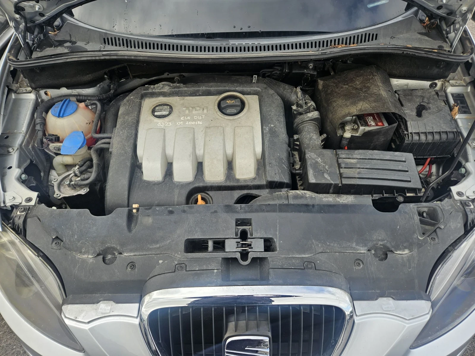 Seat Altea 1.9TDI, снимка 9 - Автомобили и джипове - 56702595