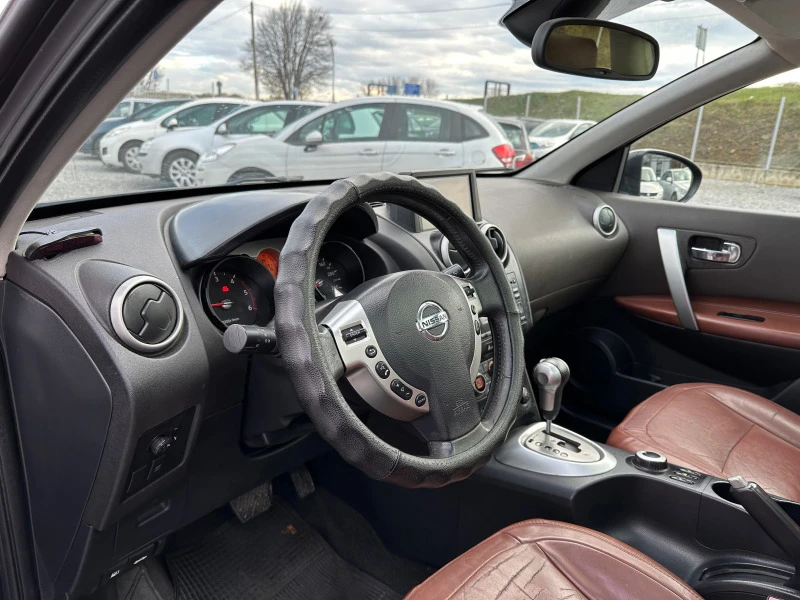 Nissan Qashqai 2.0dci, снимка 9 - Автомобили и джипове - 43246014