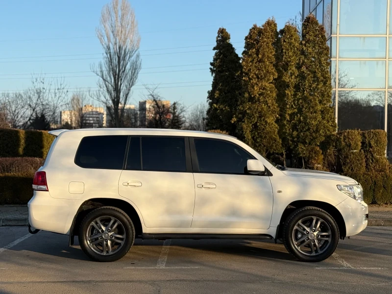 Toyota Land cruiser 4.5 V8, снимка 2 - Автомобили и джипове - 49111001