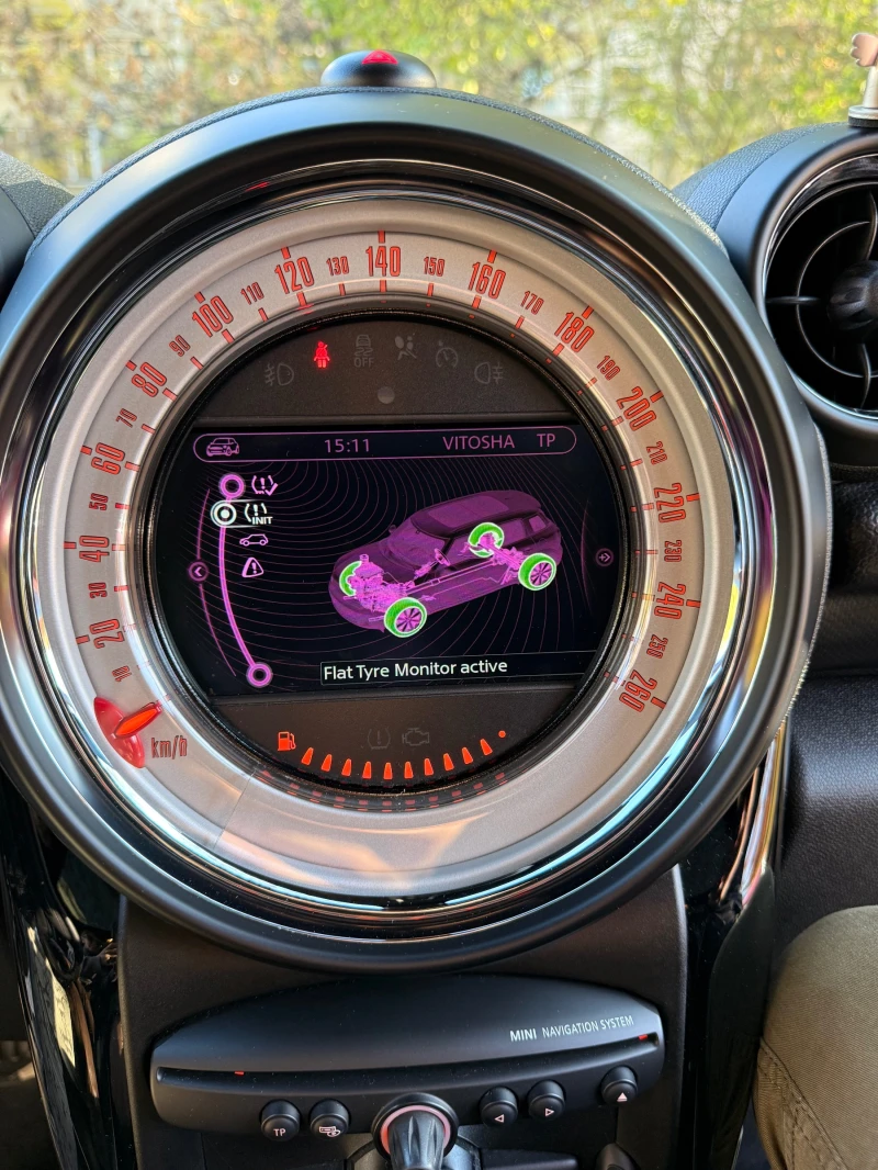 Mini Countryman, снимка 12 - Автомобили и джипове - 52326258