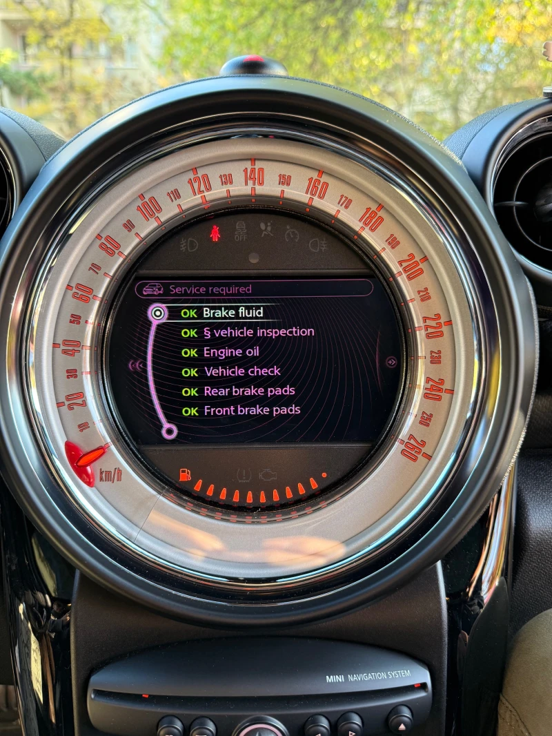 Mini Countryman, снимка 11 - Автомобили и джипове - 52326258