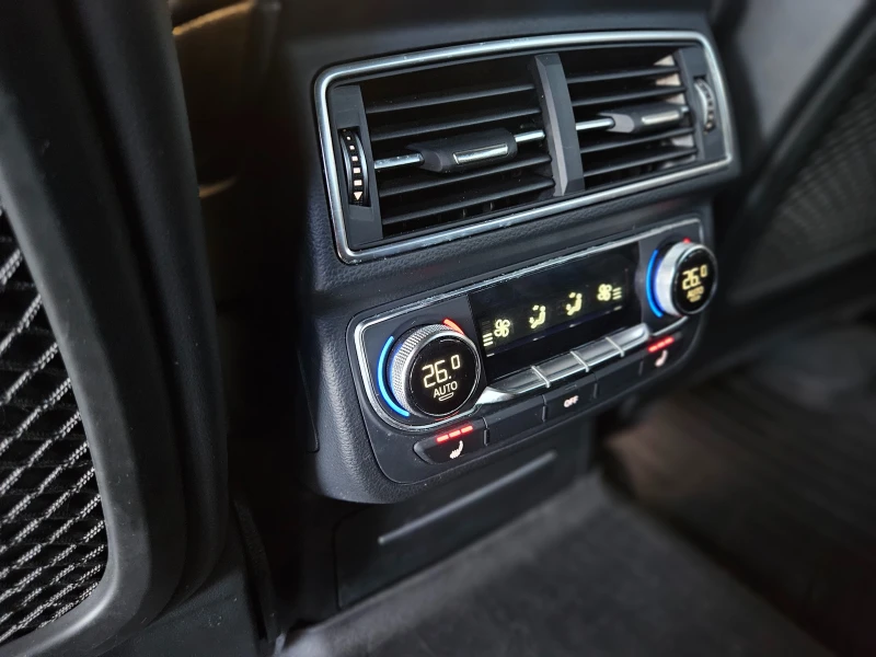 Audi Q7 B&O 3D, 360, DIST, TECHNIK, EXCLUSIVE, снимка 17 - Автомобили и джипове - 52394602