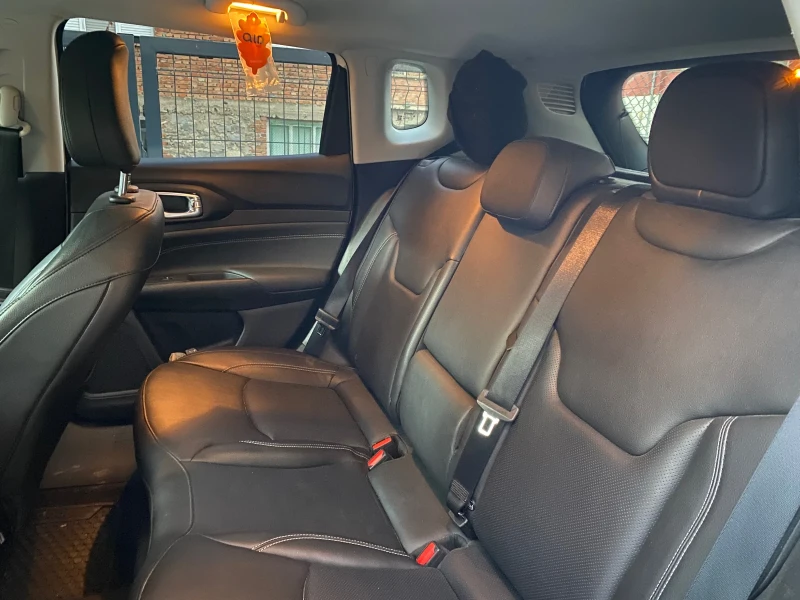 Jeep Compass, снимка 14 - Автомобили и джипове - 52521175