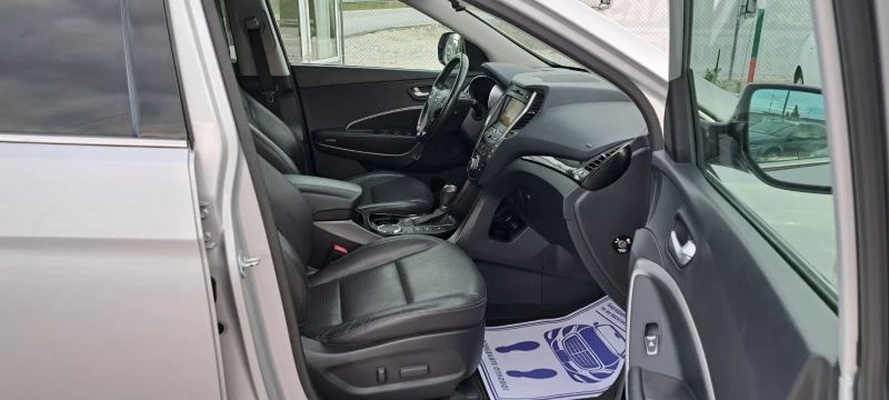 Hyundai Santa fe 2.2 CRDI 4x4 Avtomat 6+ 1 Места Premium, снимка 15 - Автомобили и джипове - 52596307