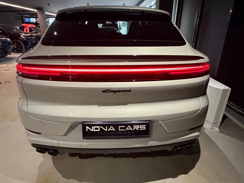 Porsche Cayenne Coupe E-Hybrid Black Edition, снимка 3 - Автомобили и джипове - 53009079