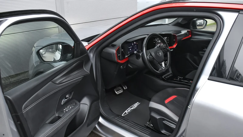 Opel Mokka 1.2 Turbo GS Line Automatic, снимка 8 - Автомобили и джипове - 53510026