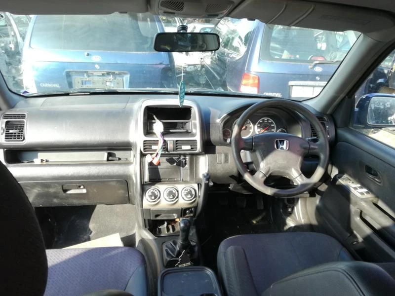 Honda Cr-v 2.0, снимка 11 - Автомобили и джипове - 32027783