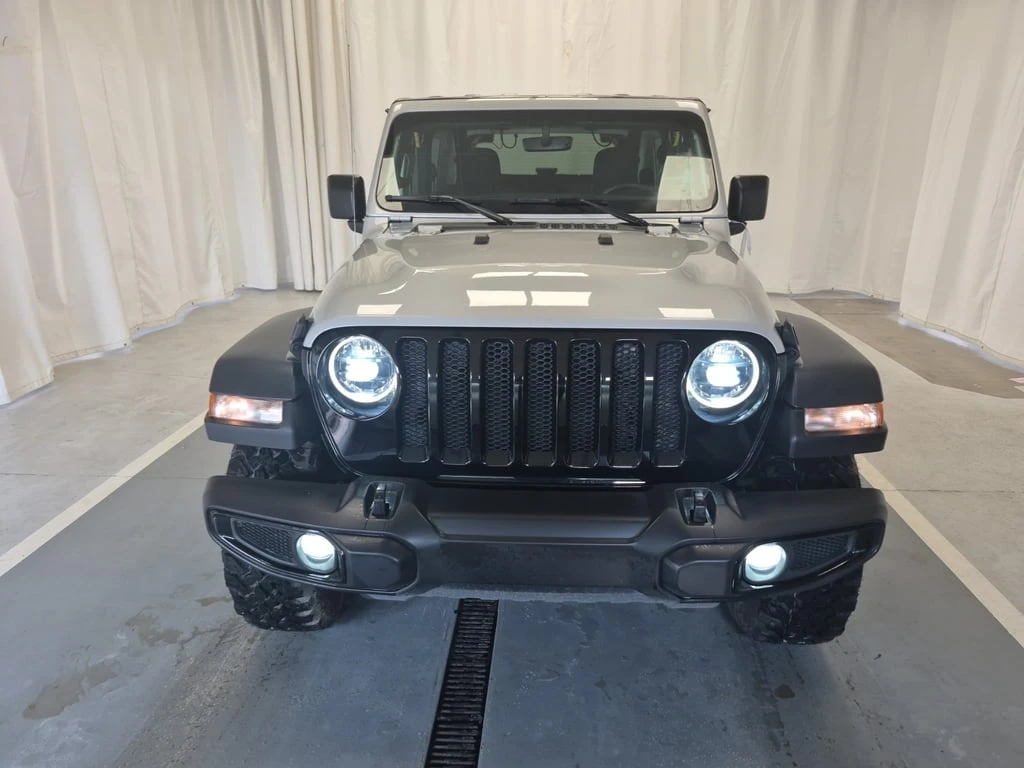 Jeep Wrangler  - изображение 8