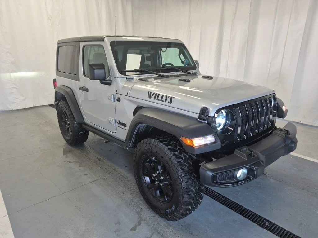 Jeep Wrangler  - изображение 2