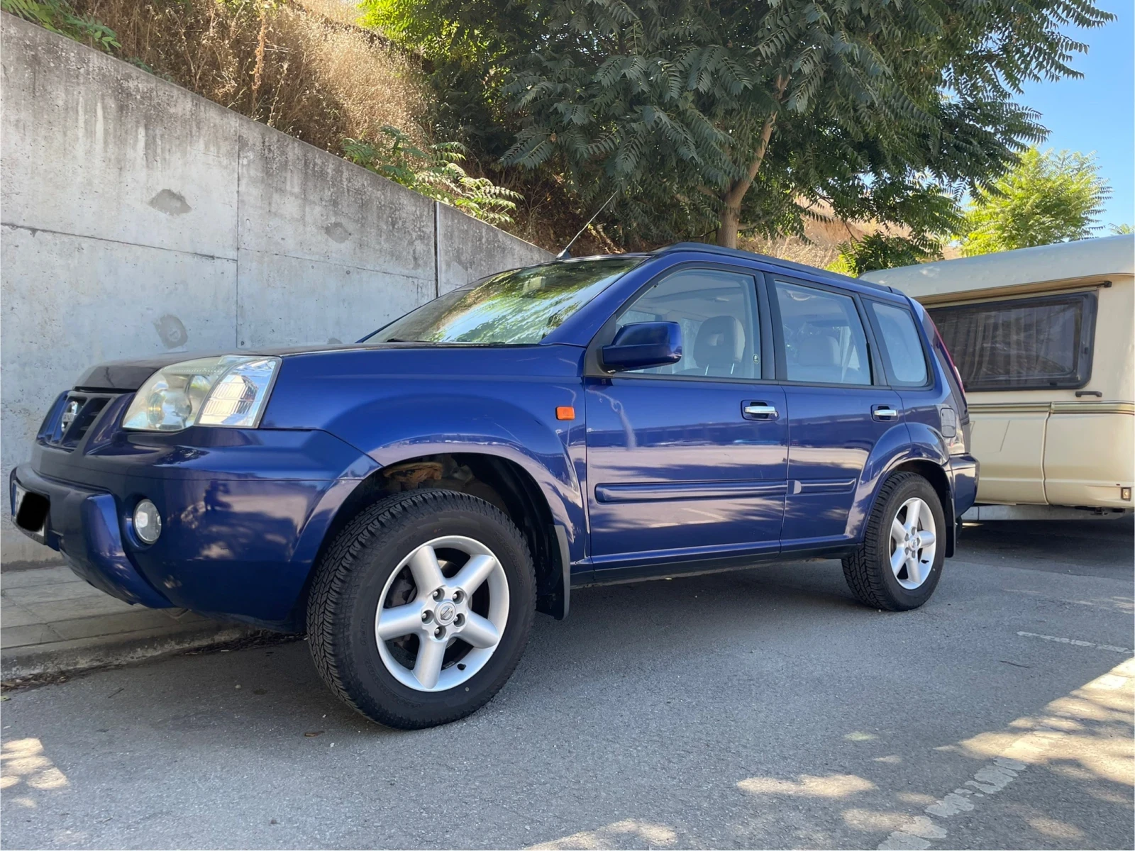 Nissan X-trail Nissan X-Trail 4x4 2.5 165 K.с.2Тона Тег. ПАНОРАМА - изображение 2