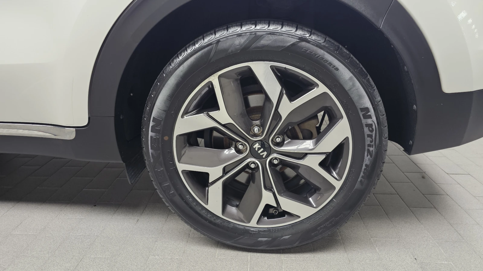 Kia Sportage 2.0 2WD SIGNATURE - изображение 5