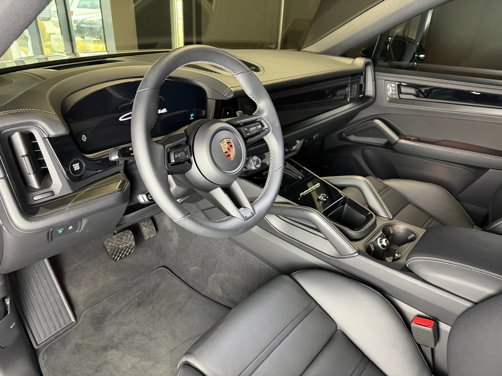 Porsche Cayenne Coupe E-Hybrid Black Edition - изображение 7