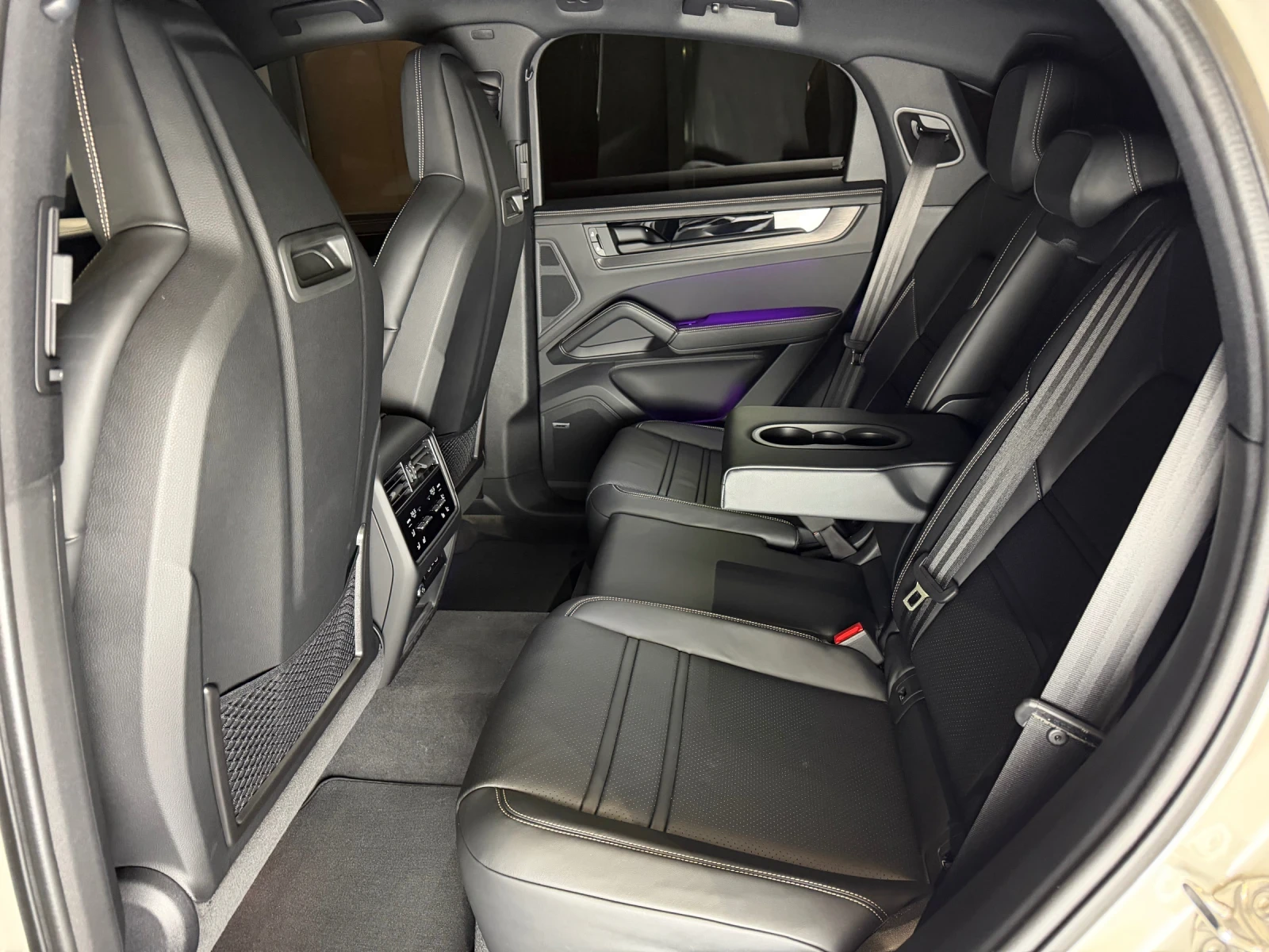 Porsche Cayenne Coupe E-Hybrid Black Edition | Mobile.bg � ����������� 14