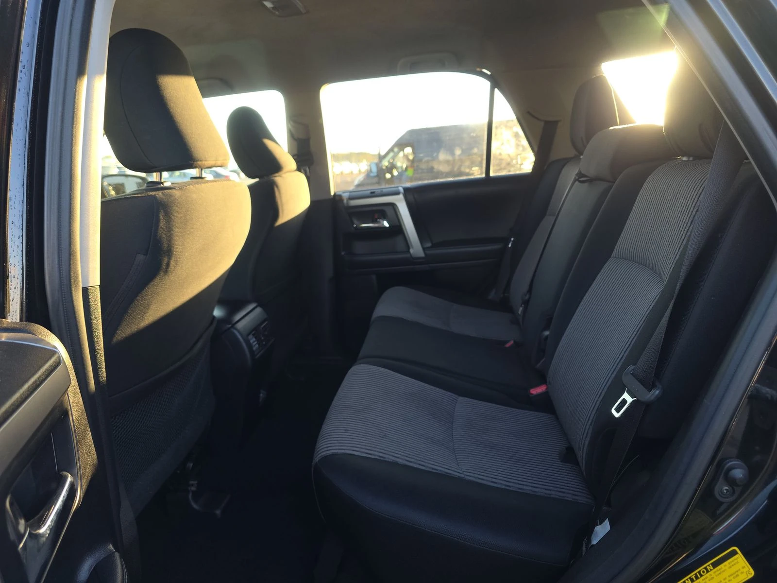 Toyota 4runner SR5 | Mobile.bg � ����������� 12