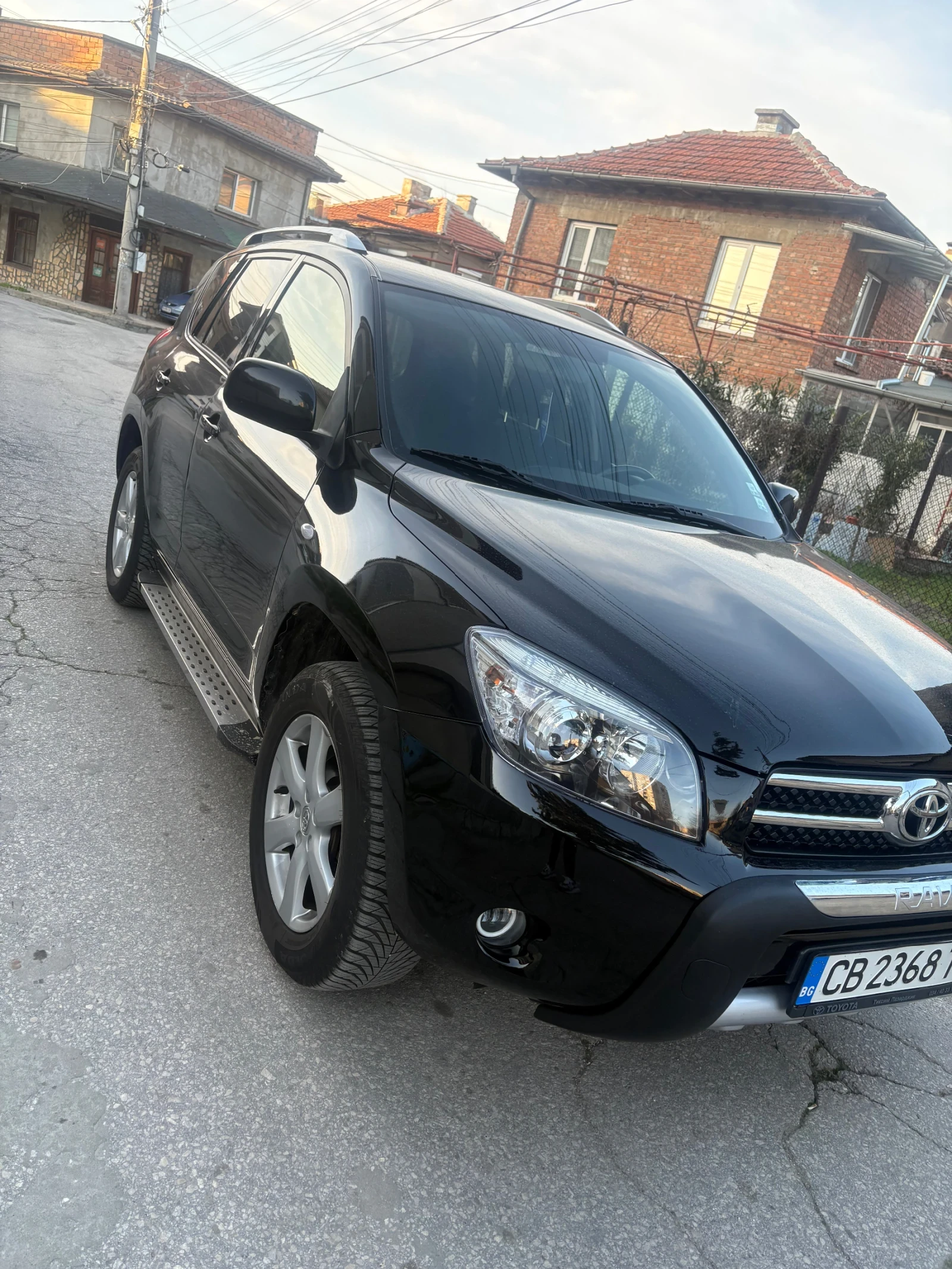 Toyota Rav4 2.2, снимка 3 - Автомобили и джипове - 53757327