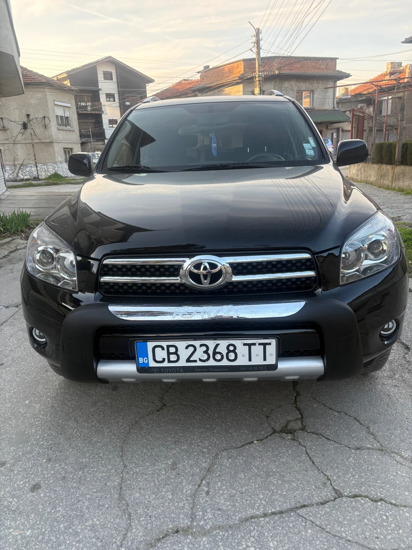 Toyota Rav4 2.2, снимка 2 - Автомобили и джипове - 53757327