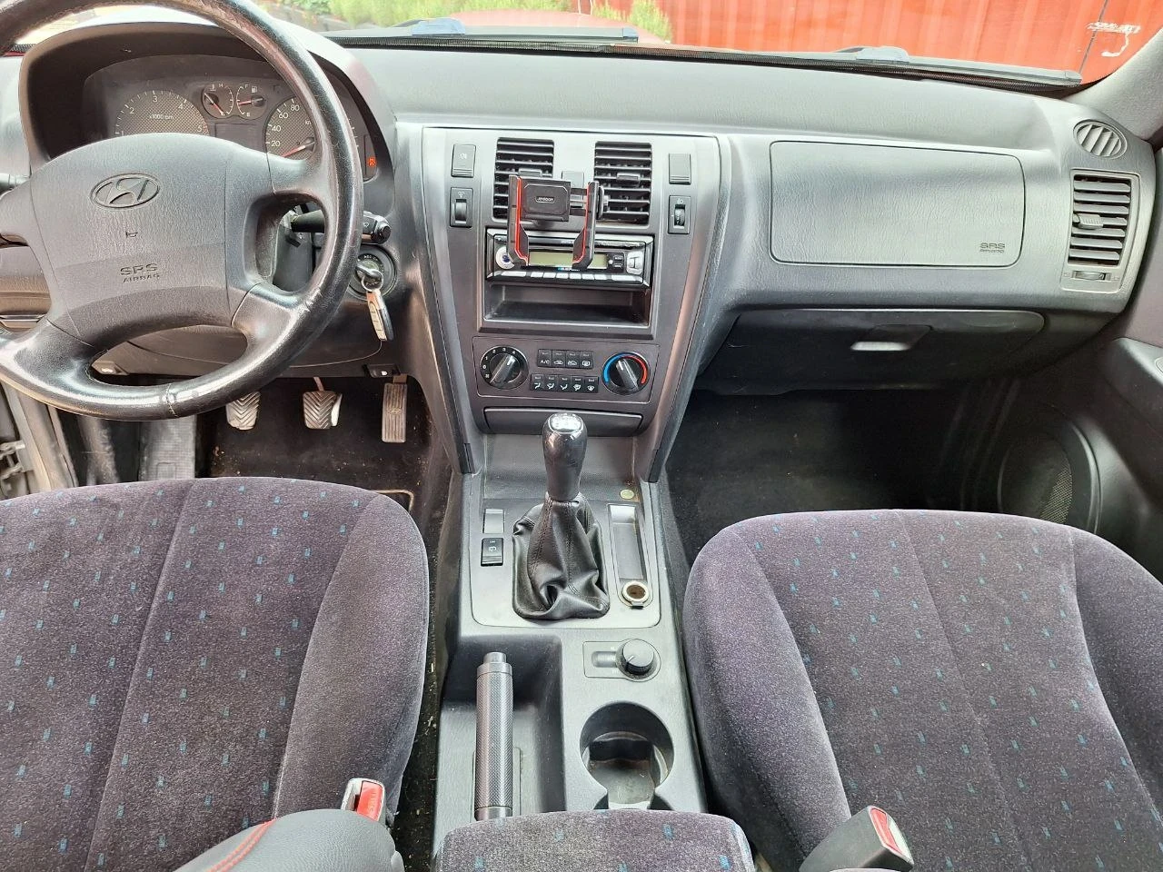 Hyundai Terracan 2.9 CRDI, снимка 3 - Автомобили и джипове - 54322306