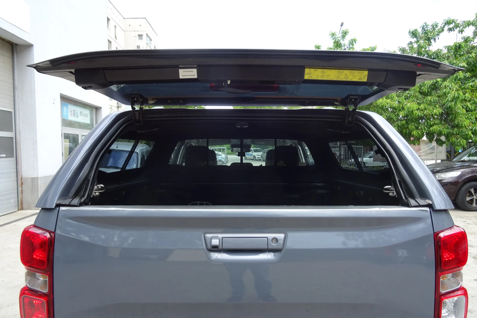 Isuzu D-max, снимка 4 - Автомобили и джипове - 54581138
