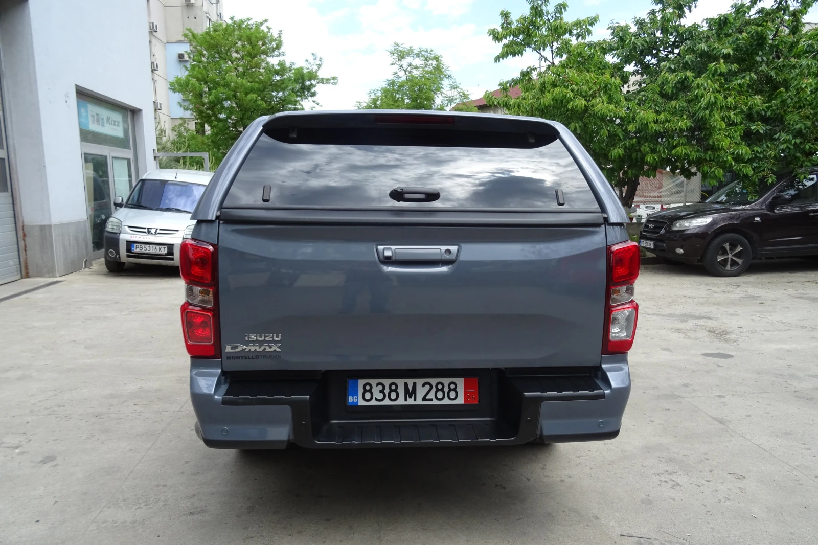 Isuzu D-max, снимка 3 - Автомобили и джипове - 54581138