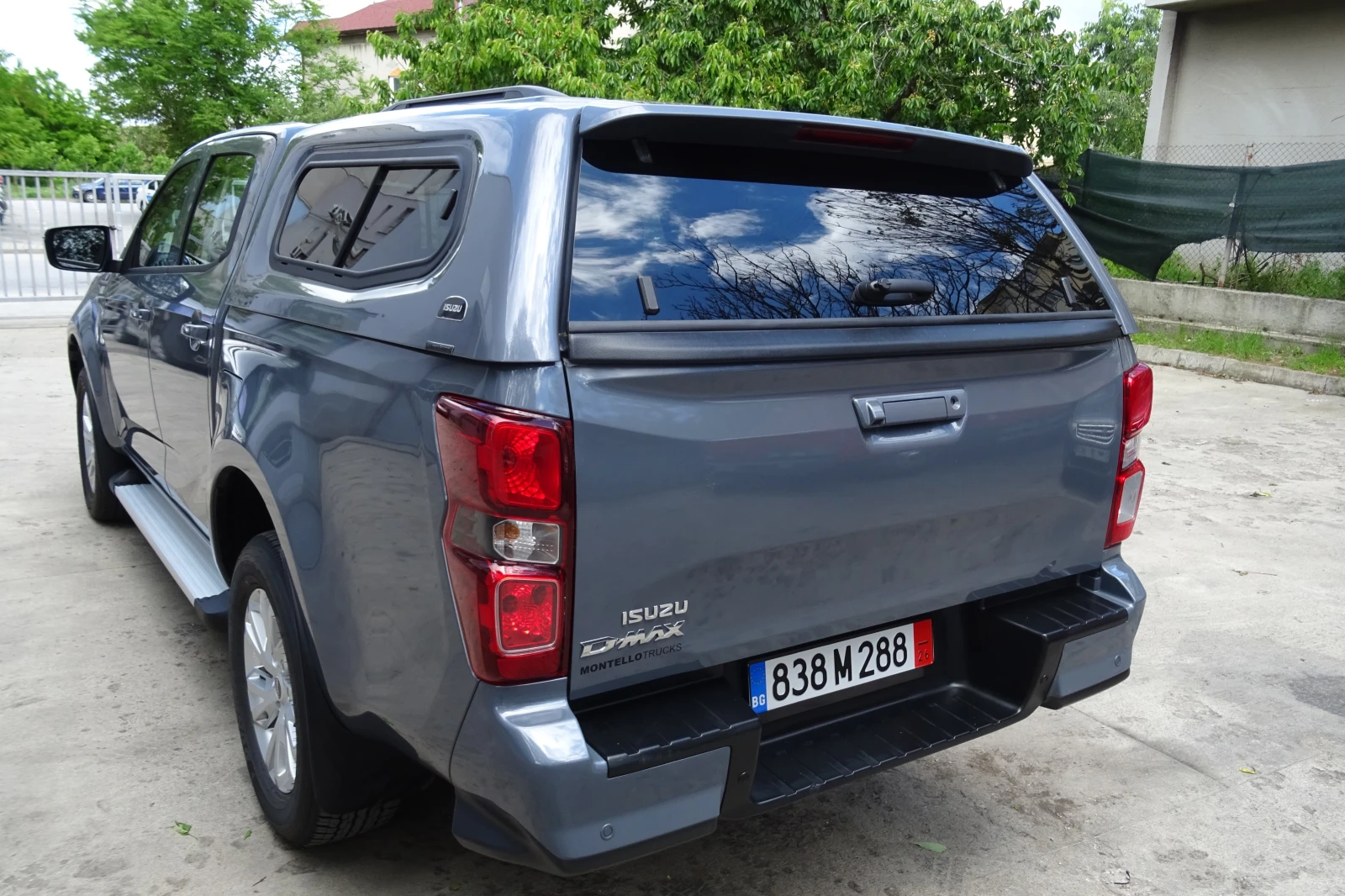 Isuzu D-max, снимка 13 - Автомобили и джипове - 54581138