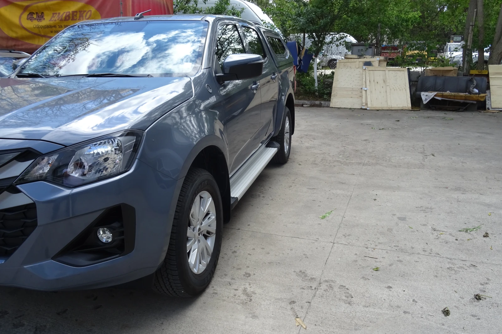 Isuzu D-max, снимка 14 - Автомобили и джипове - 54581138