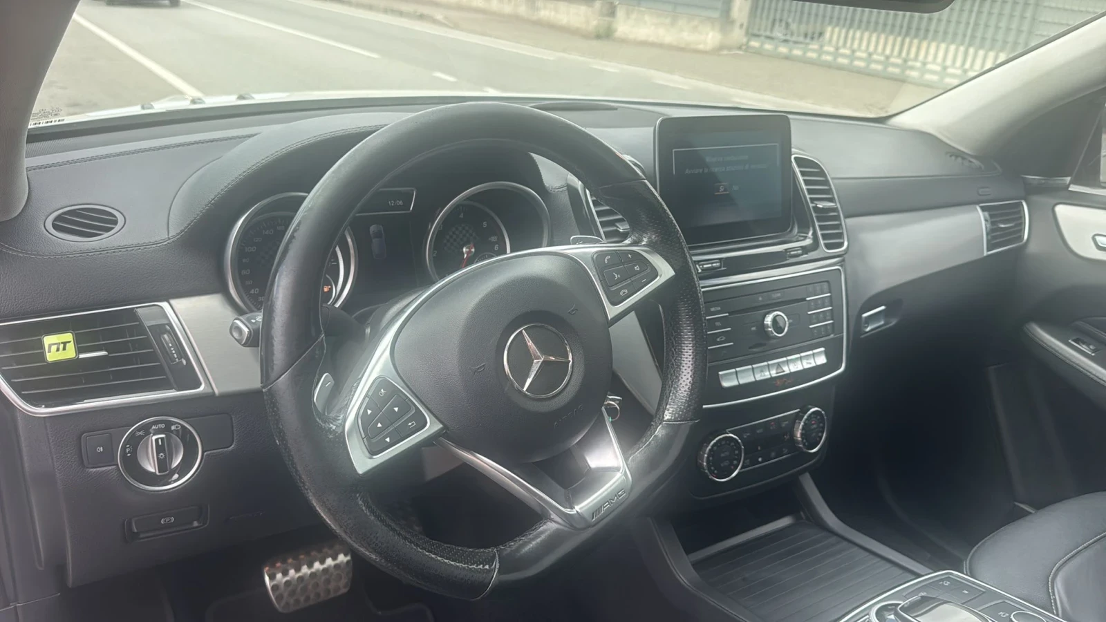 Mercedes-Benz GLE 350, снимка 8 - Автомобили и джипове - 54988097