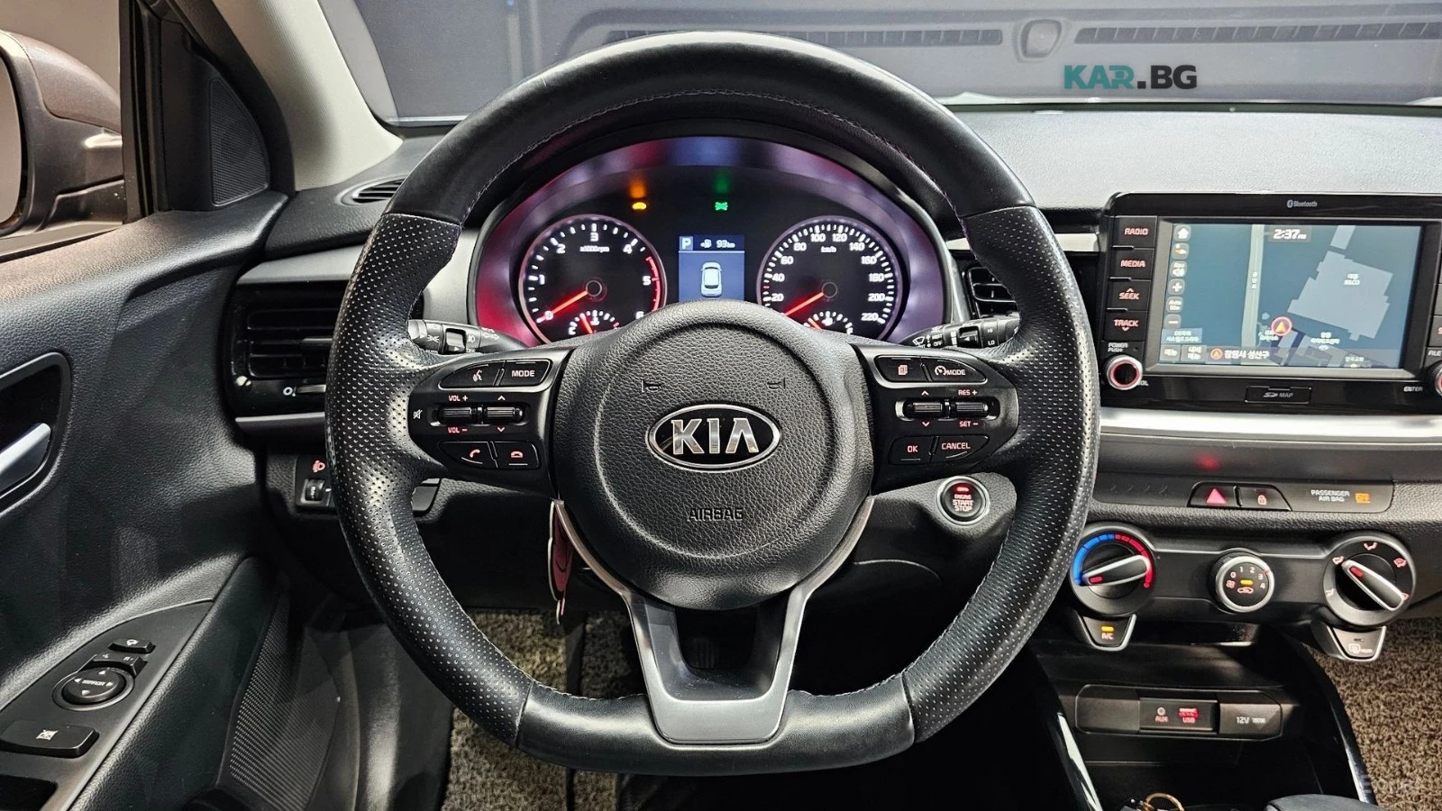 Kia Stonic * 1.6d* КОЖА* ПОДГРЕВ* КАМЕРА* NAVI* LED* , снимка 12 - Автомобили и джипове - 55264462