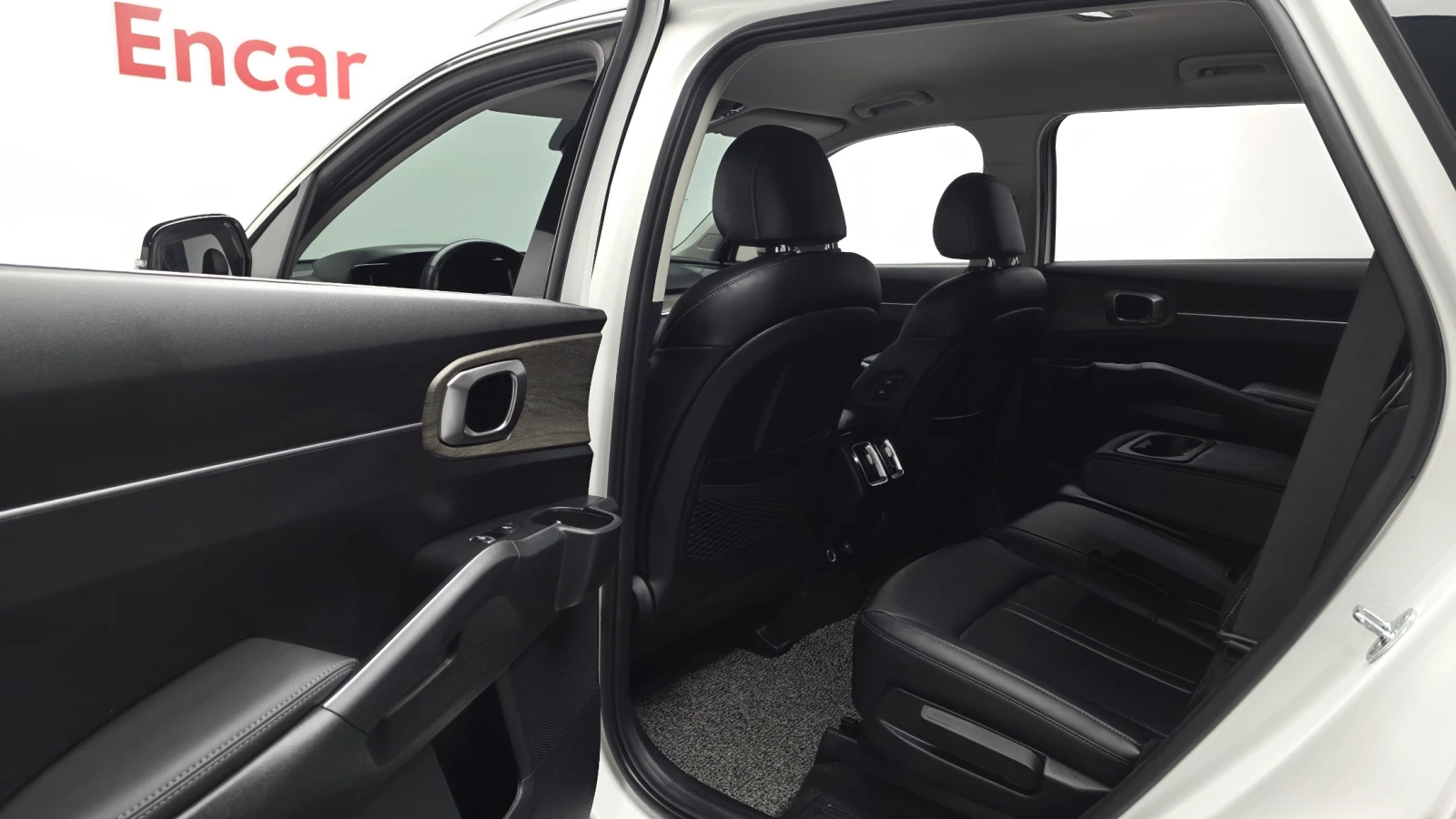 Kia Sorento 2.2 Diesel 2WD Prestige autogeorge.com, снимка 11 - Автомобили и джипове - 55708714