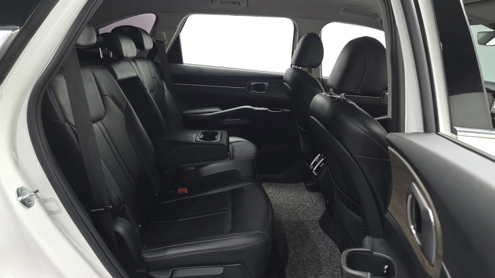 Kia Sorento 2.2 Diesel 2WD Prestige autogeorge.com, снимка 10 - Автомобили и джипове - 55708714