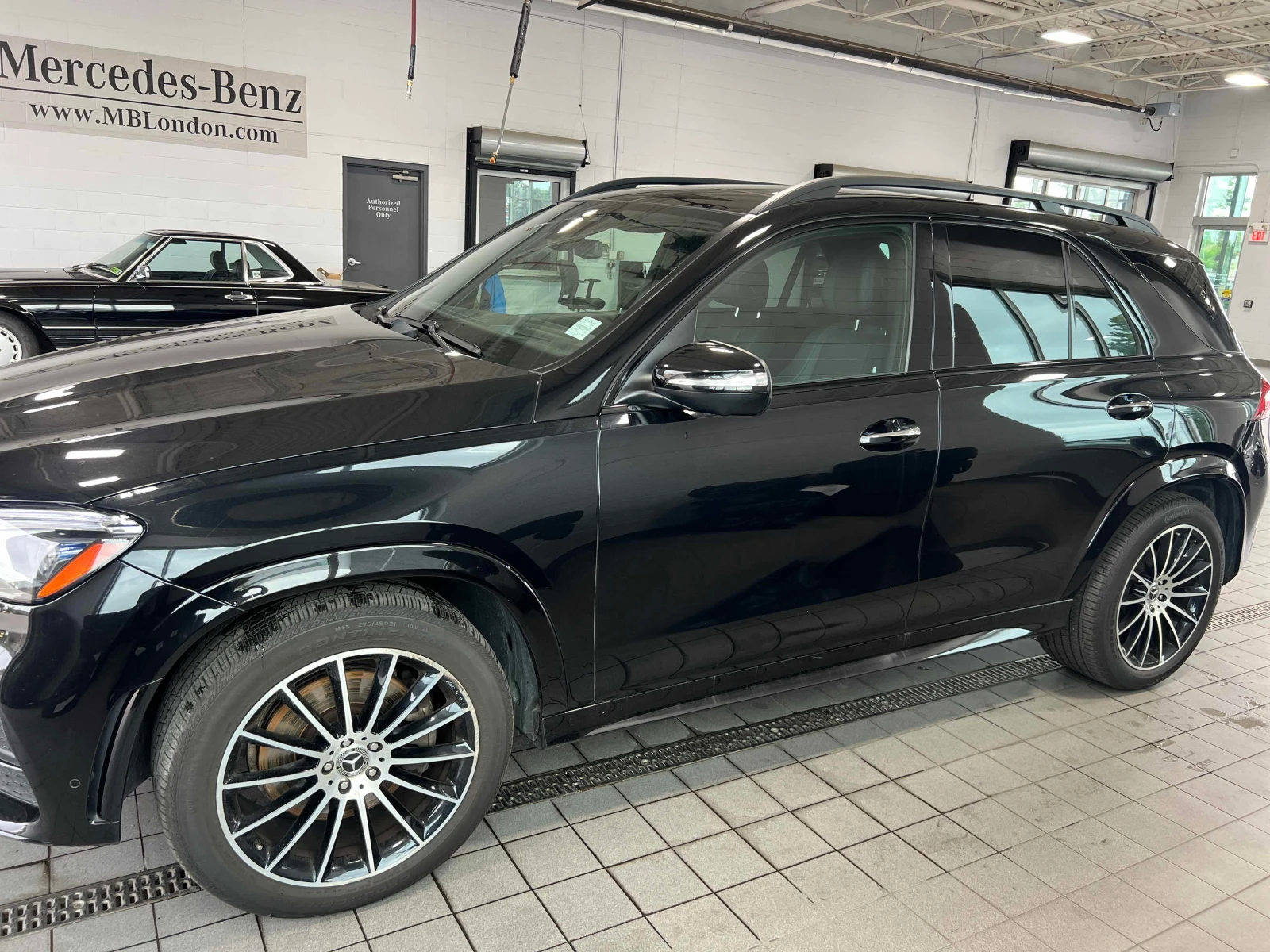 Mercedes-Benz GLE * 450 * CARFAX * ЦЕНА ДО БГ, снимка 3 - Автомобили и джипове - 55875714