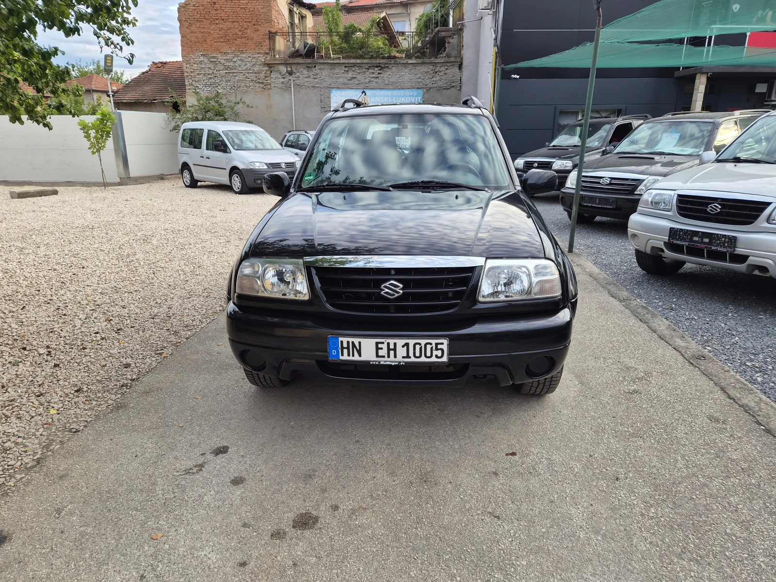 Suzuki Grand vitara 1, 6i--ТОП СЪСТОЯНИЕ, снимка 2 - Автомобили и джипове - 56089938