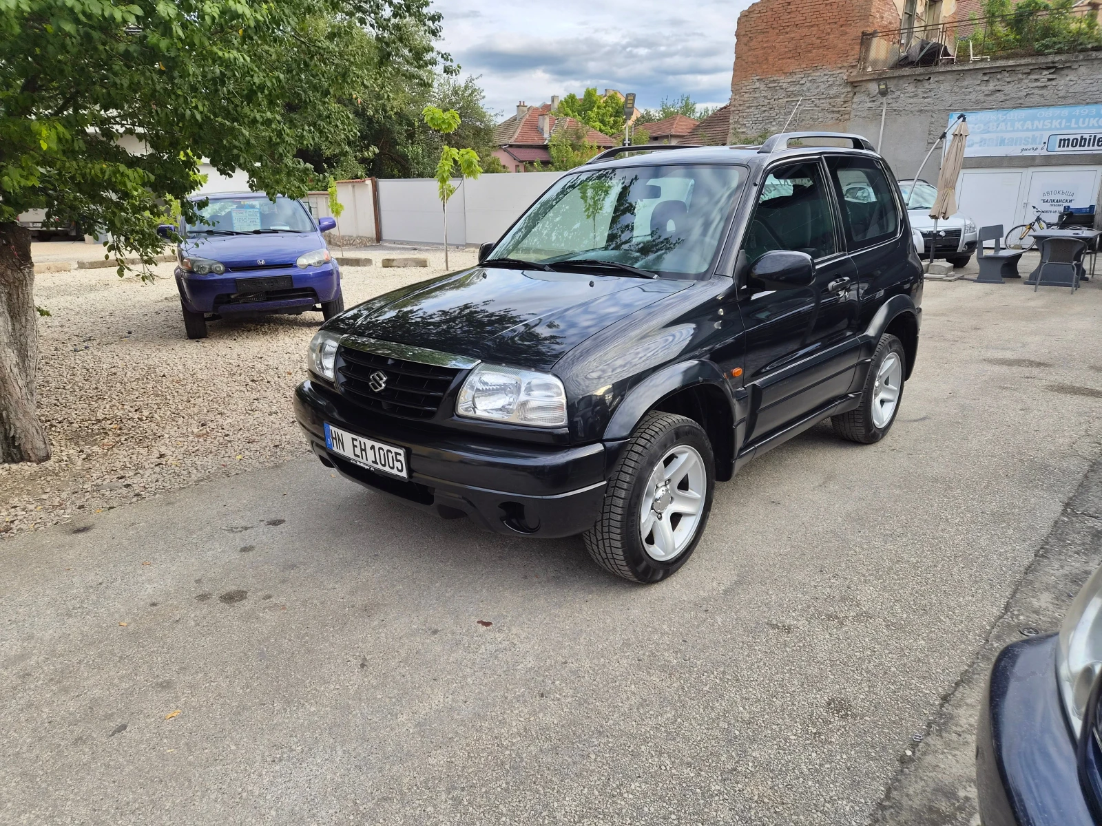Suzuki Grand vitara 1, 6i--ТОП СЪСТОЯНИЕ, снимка 3 - Автомобили и джипове - 56089938