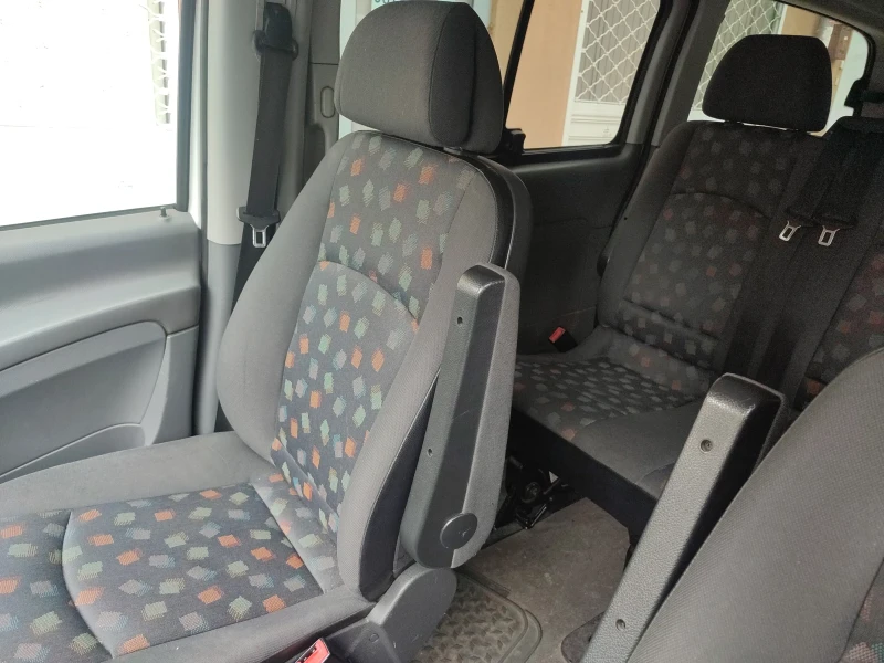 Mercedes-Benz Vito 115, снимка 9 - Бусове и автобуси - 52738163