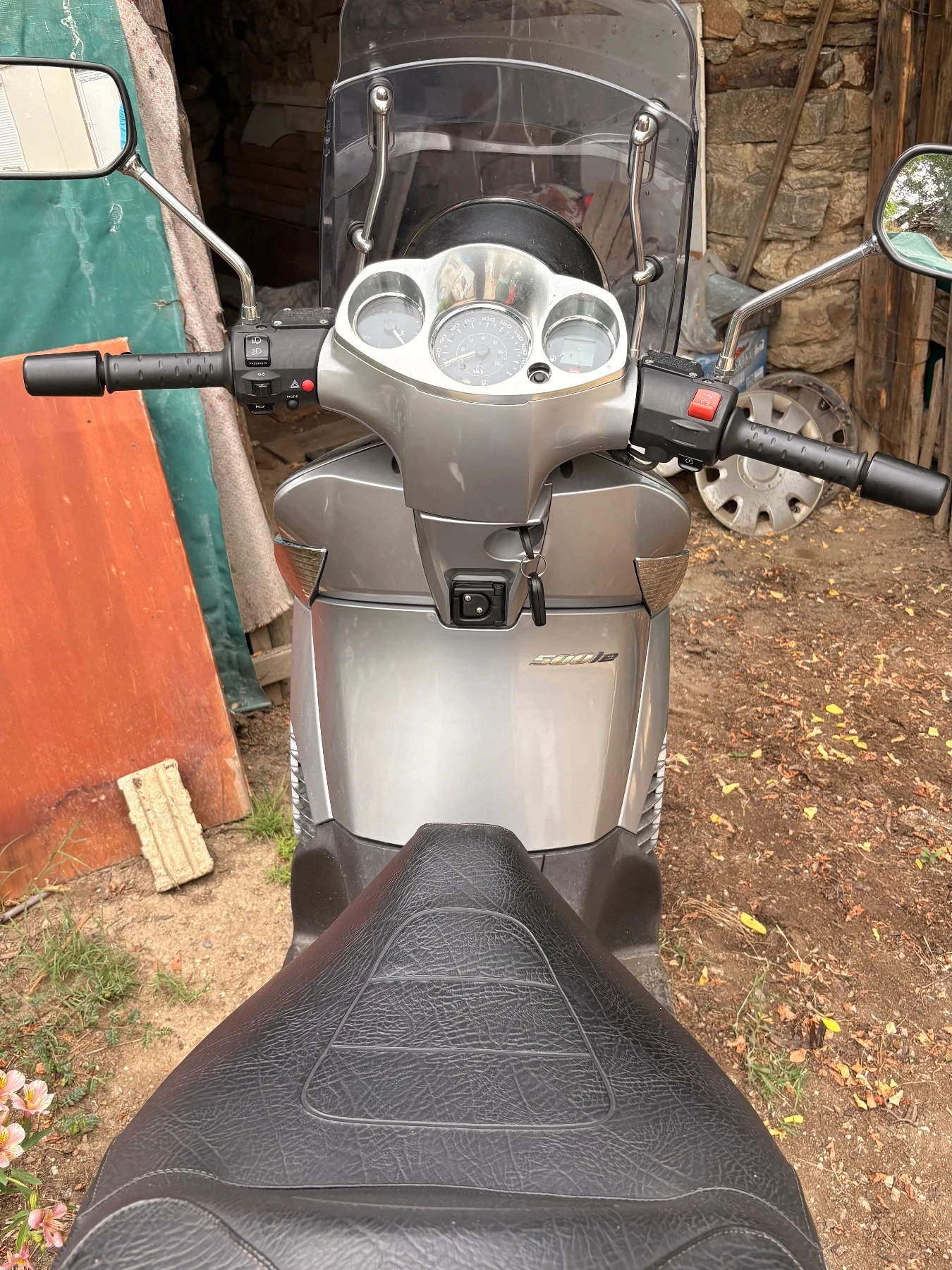 Aprilia Scarabeo 500, снимка 7 - Мотоциклети и мототехника - 54111859